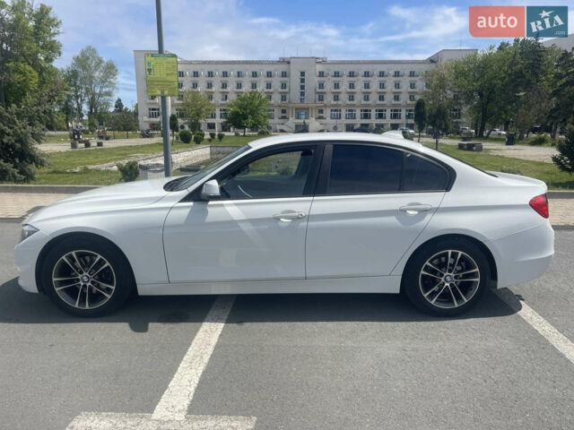 Белый БМВ 3 Серия, объемом двигателя 2 л и пробегом 115 тыс. км за 16300 $, фото 1 на Automoto.ua