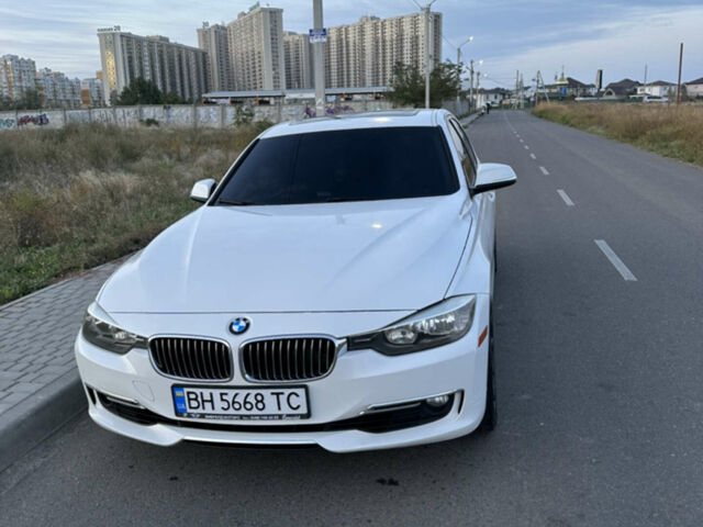 Белый БМВ 3 Серия, объемом двигателя 2.8 л и пробегом 250 тыс. км за 11300 $, фото 1 на Automoto.ua