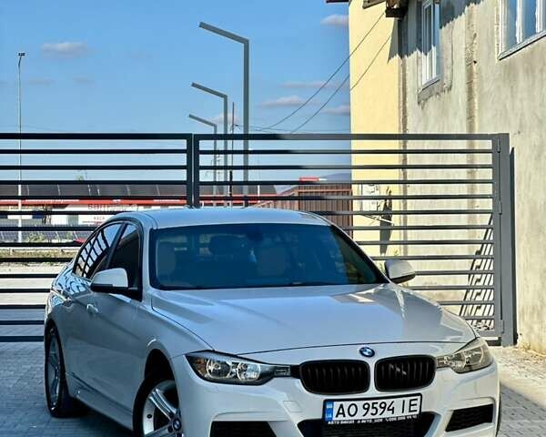 Білий БМВ 3 Серія, об'ємом двигуна 2 л та пробігом 318 тис. км за 10500 $, фото 1 на Automoto.ua