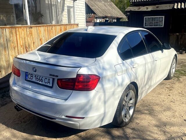 Белый БМВ 3 Серия, объемом двигателя 2 л и пробегом 230 тыс. км за 11500 $, фото 1 на Automoto.ua