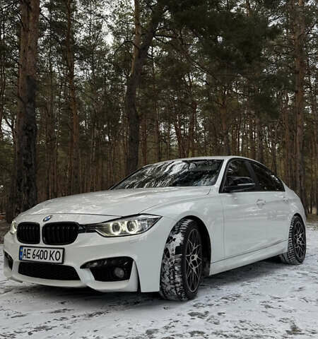 Белый БМВ 3 Серия, объемом двигателя 2 л и пробегом 179 тыс. км за 17500 $, фото 1 на Automoto.ua