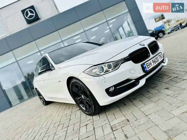 Белый БМВ 3 Серия, объемом двигателя 2 л и пробегом 166 тыс. км за 14000 $, фото 1 на Automoto.ua