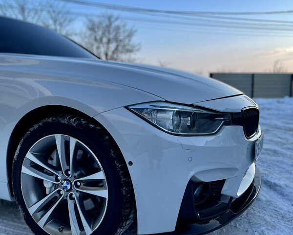 Белый БМВ 3 Серия, объемом двигателя 2.98 л и пробегом 207 тыс. км за 16800 $, фото 1 на Automoto.ua