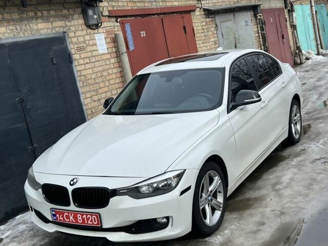 Белый БМВ 3 Серия, объемом двигателя 2 л и пробегом 143 тыс. км за 11700 $, фото 1 на Automoto.ua