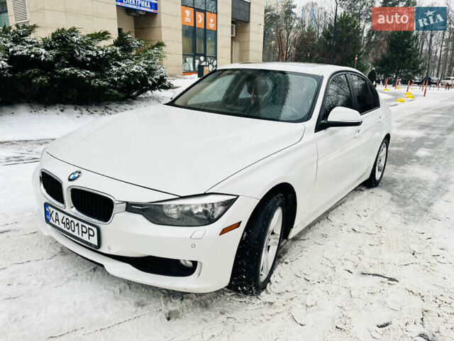 Білий БМВ 3 Серія, об'ємом двигуна 2 л та пробігом 270 тис. км за 10900 $, фото 1 на Automoto.ua