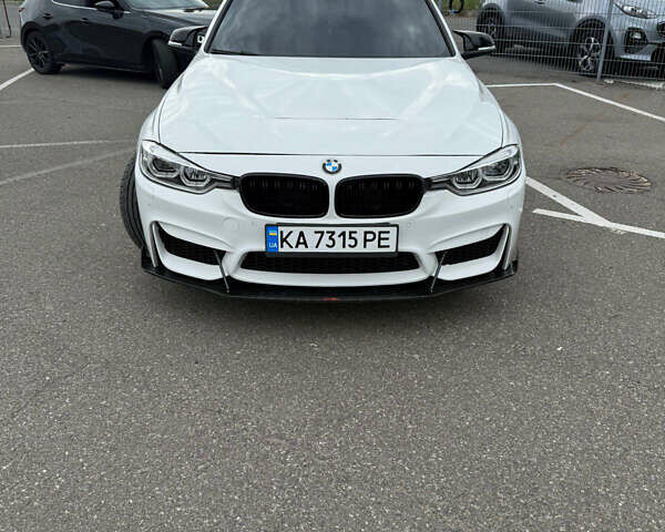 Білий БМВ 3 Серія, об'ємом двигуна 2 л та пробігом 210 тис. км за 25000 $, фото 1 на Automoto.ua