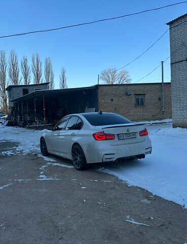 Белый БМВ 3 Серия, объемом двигателя 2 л и пробегом 270 тыс. км за 14500 $, фото 1 на Automoto.ua