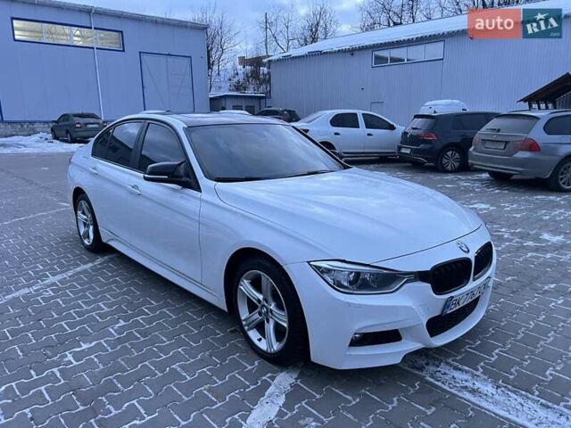 Білий БМВ 3 Серія, об'ємом двигуна 2 л та пробігом 230 тис. км за 11700 $, фото 1 на Automoto.ua