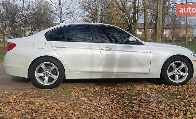 Білий БМВ 3 Серія, об'ємом двигуна 2 л та пробігом 189 тис. км за 11500 $, фото 1 на Automoto.ua