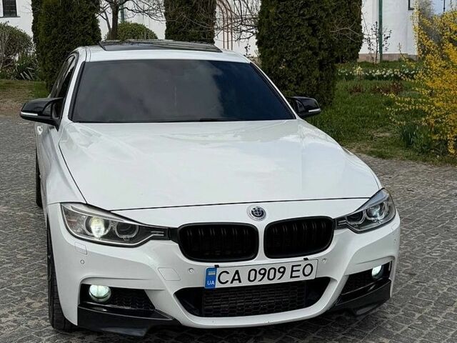 Белый БМВ 3 Серия, объемом двигателя 2 л и пробегом 240 тыс. км за 11800 $, фото 1 на Automoto.ua