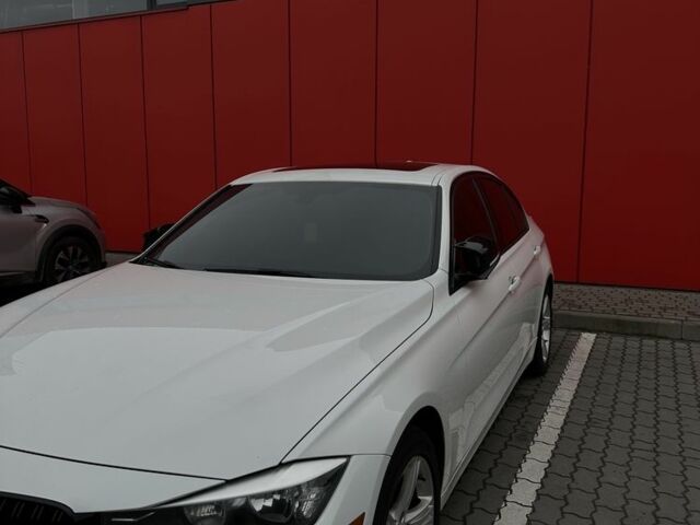 Белый БМВ 3 Серия, объемом двигателя 2 л и пробегом 148 тыс. км за 13500 $, фото 1 на Automoto.ua