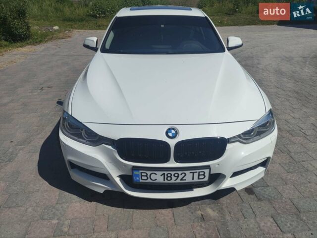 Белый БМВ 3 Серия, объемом двигателя 2 л и пробегом 217 тыс. км за 12500 $, фото 1 на Automoto.ua