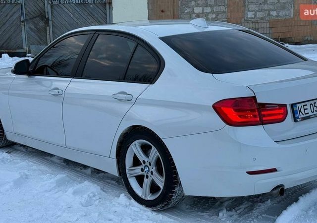 Белый БМВ 3 Серия, объемом двигателя 2 л и пробегом 256 тыс. км за 13800 $, фото 1 на Automoto.ua