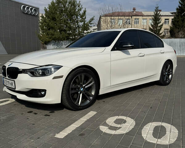 Белый БМВ 3 Серия, объемом двигателя 2 л и пробегом 148 тыс. км за 18000 $, фото 1 на Automoto.ua