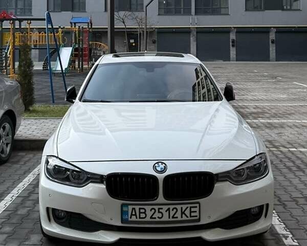 Белый БМВ 3 Серия, объемом двигателя 2 л и пробегом 200 тыс. км за 16900 $, фото 1 на Automoto.ua