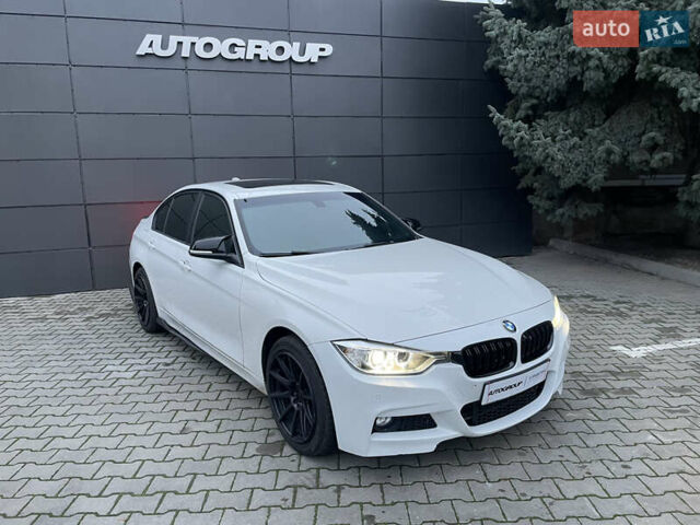 Белый БМВ 3 Серия, объемом двигателя 2 л и пробегом 207 тыс. км за 14800 $, фото 1 на Automoto.ua