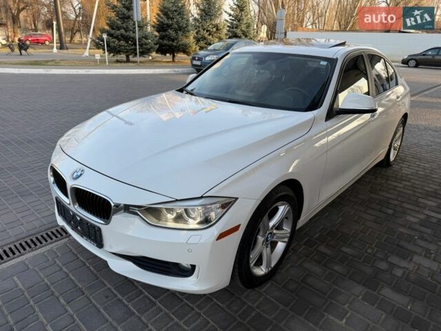 Белый БМВ 3 Серия, объемом двигателя 2 л и пробегом 159 тыс. км за 13999 $, фото 1 на Automoto.ua