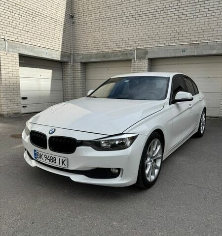 Белый БМВ 3 Серия, объемом двигателя 2 л и пробегом 134 тыс. км за 14900 $, фото 1 на Automoto.ua