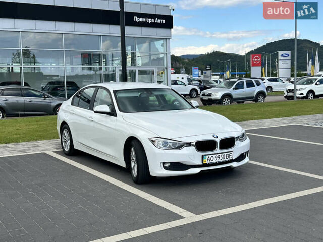 Белый БМВ 3 Серия, объемом двигателя 2 л и пробегом 145 тыс. км за 17700 $, фото 1 на Automoto.ua