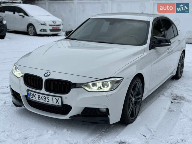 Білий БМВ 3 Серія, об'ємом двигуна 2 л та пробігом 243 тис. км за 16400 $, фото 1 на Automoto.ua