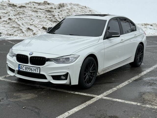 Білий БМВ 3 Серія, об'ємом двигуна 2 л та пробігом 204 тис. км за 14000 $, фото 1 на Automoto.ua