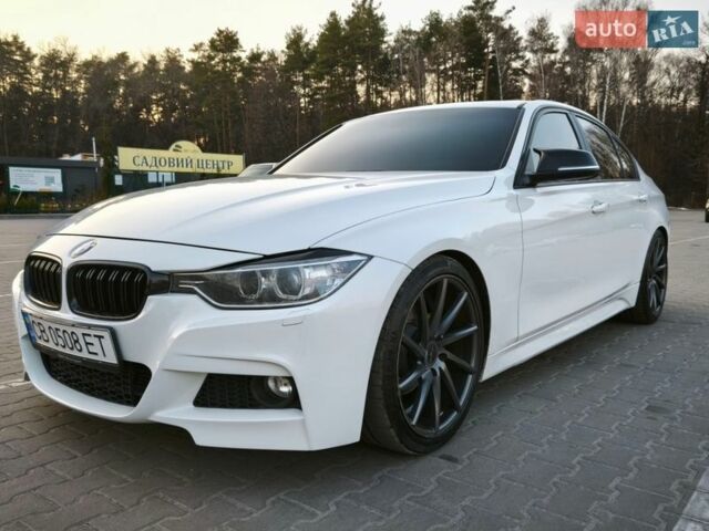 Білий БМВ 3 Серія, об'ємом двигуна 2 л та пробігом 284 тис. км за 12800 $, фото 1 на Automoto.ua