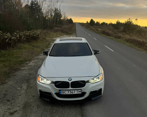 Белый БМВ 3 Серия, объемом двигателя 2 л и пробегом 167 тыс. км за 13000 $, фото 1 на Automoto.ua