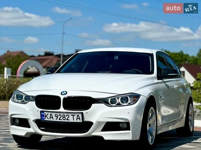 Белый БМВ 3 Серия, объемом двигателя 2 л и пробегом 334 тыс. км за 12200 $, фото 1 на Automoto.ua