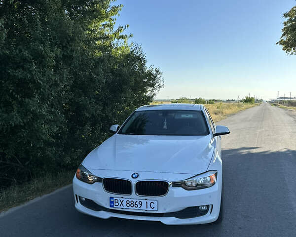 Белый БМВ 3 Серия, объемом двигателя 2 л и пробегом 255 тыс. км за 12999 $, фото 1 на Automoto.ua