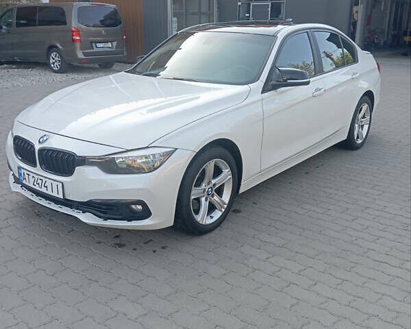 Белый БМВ 3 Серия, объемом двигателя 2 л и пробегом 377 тыс. км за 13700 $, фото 1 на Automoto.ua