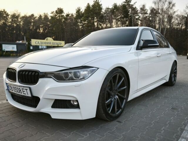 Белый БМВ 3 Серия, объемом двигателя 2 л и пробегом 284 тыс. км за 12300 $, фото 1 на Automoto.ua