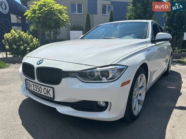 Белый БМВ 3 Серия, объемом двигателя 2 л и пробегом 89 тыс. км за 12500 $, фото 1 на Automoto.ua