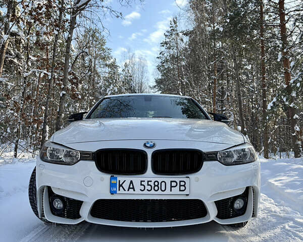 Білий БМВ 3 Серія, об'ємом двигуна 2 л та пробігом 119 тис. км за 15500 $, фото 1 на Automoto.ua