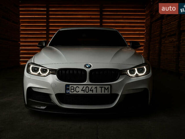 Білий БМВ 3 Серія, об'ємом двигуна 2 л та пробігом 210 тис. км за 15500 $, фото 1 на Automoto.ua