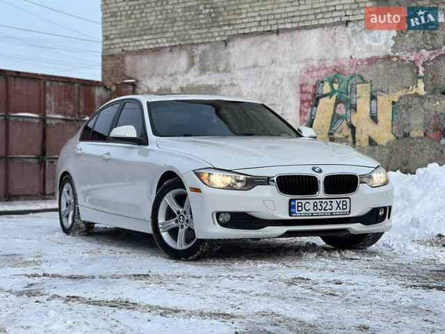 Белый БМВ 3 Серия, объемом двигателя 2 л и пробегом 160 тыс. км за 9999 $, фото 1 на Automoto.ua