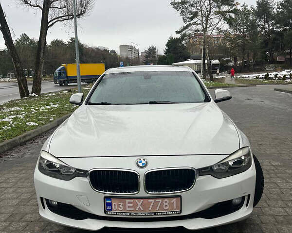 Белый БМВ 3 Серия, объемом двигателя 2 л и пробегом 160 тыс. км за 11800 $, фото 1 на Automoto.ua