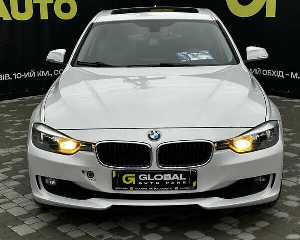 Білий БМВ 3 Серія, об'ємом двигуна 2 л та пробігом 174 тис. км за 9500 $, фото 1 на Automoto.ua