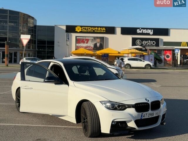Білий БМВ 3 Серія, об'ємом двигуна 2.98 л та пробігом 113 тис. км за 15200 $, фото 1 на Automoto.ua