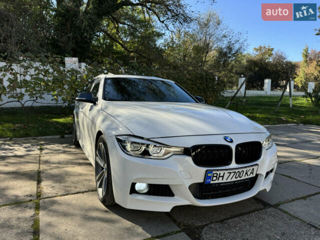 Белый БМВ 3 Серия, объемом двигателя 2 л и пробегом 138 тыс. км за 16900 $, фото 1 на Automoto.ua