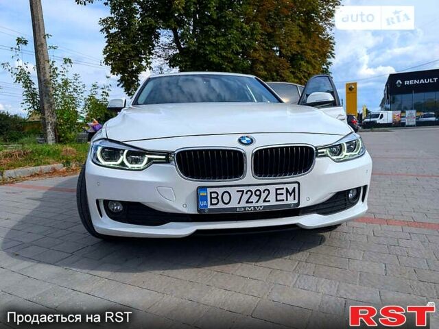 Білий БМВ 3 Серія, об'ємом двигуна 2 л та пробігом 114 тис. км за 12000 $, фото 1 на Automoto.ua
