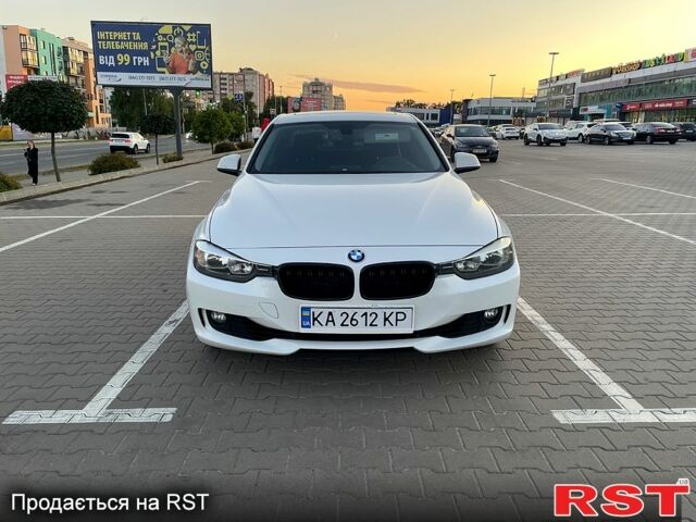 Белый БМВ 3 Серия, объемом двигателя 2 л и пробегом 189 тыс. км за 12200 $, фото 1 на Automoto.ua
