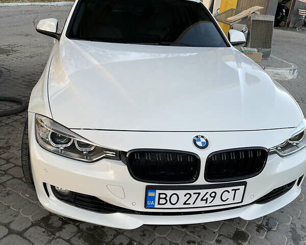 Білий БМВ 3 Серія, об'ємом двигуна 2 л та пробігом 113 тис. км за 14500 $, фото 1 на Automoto.ua