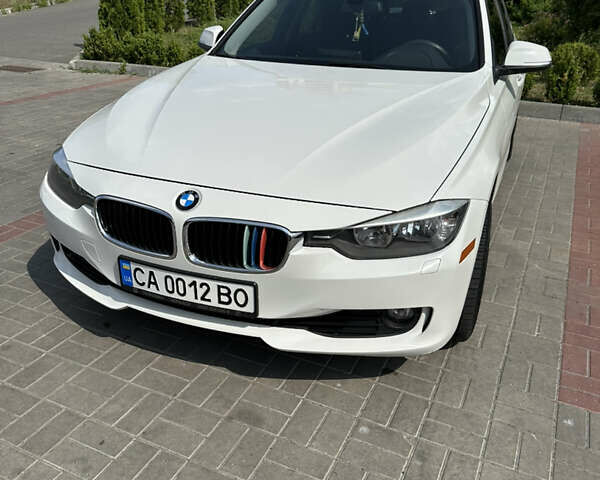 БМВ 3 Серия 2014 в Черкассах на Automoto.ua Белый БМВ 3 Серия, объемом двигателя 2 л и пробегом 116 тыс. км за 13500 $, фото 1 на Automoto.ua