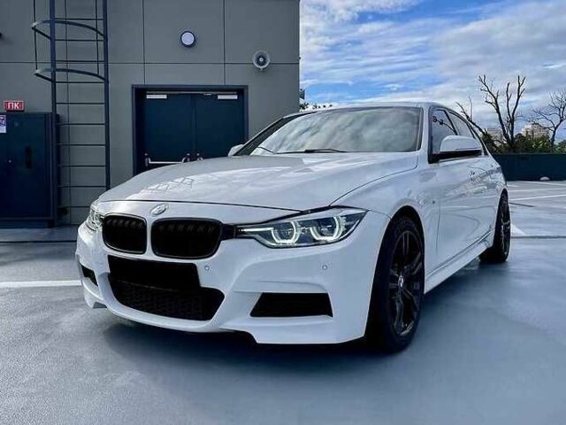 Белый БМВ 3 Серия, объемом двигателя 2 л и пробегом 130 тыс. км за 11000 $, фото 1 на Automoto.ua