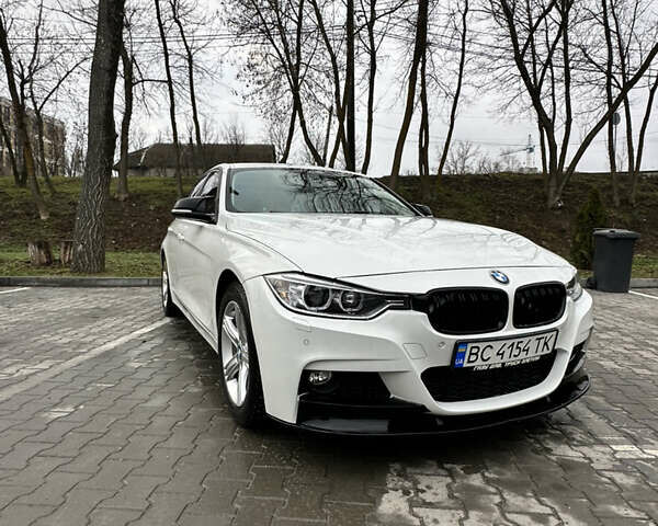 Белый БМВ 3 Серия, объемом двигателя 2 л и пробегом 188 тыс. км за 14000 $, фото 1 на Automoto.ua