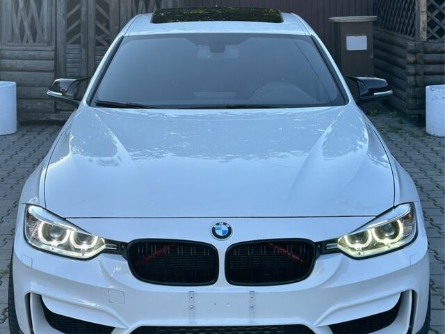 Белый БМВ 3 Серия, объемом двигателя 2 л и пробегом 203 тыс. км за 12999 $, фото 1 на Automoto.ua