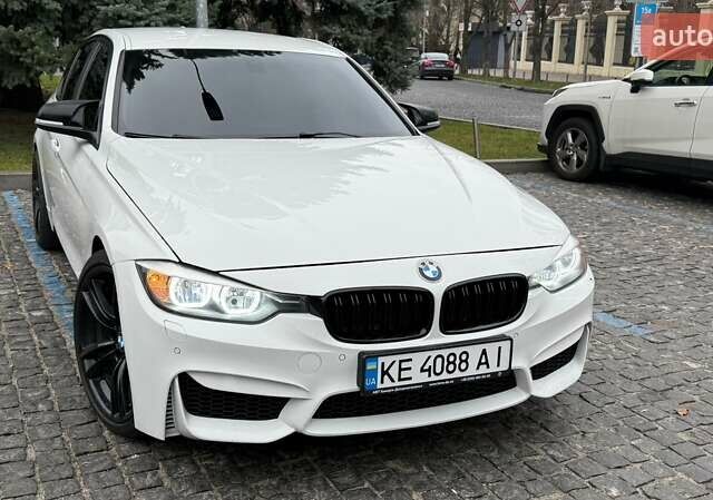 Белый БМВ 3 Серия, объемом двигателя 2 л и пробегом 146 тыс. км за 15300 $, фото 1 на Automoto.ua