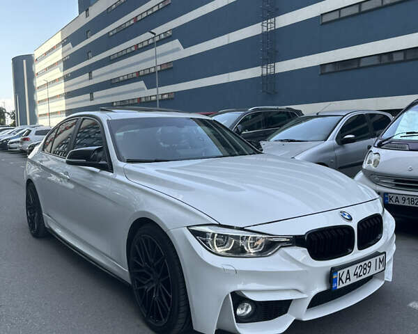 Белый БМВ 3 Серия, объемом двигателя 2 л и пробегом 139 тыс. км за 14500 $, фото 1 на Automoto.ua