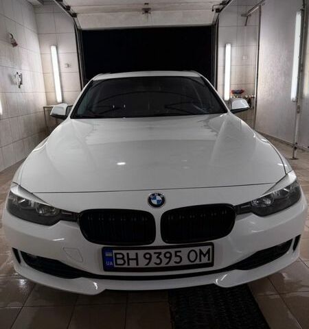 Белый БМВ 3 Серия, объемом двигателя 2 л и пробегом 211 тыс. км за 12200 $, фото 1 на Automoto.ua