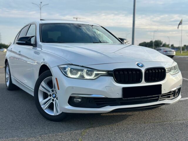 Белый БМВ 3 Серия, объемом двигателя 2 л и пробегом 186 тыс. км за 15555 $, фото 1 на Automoto.ua